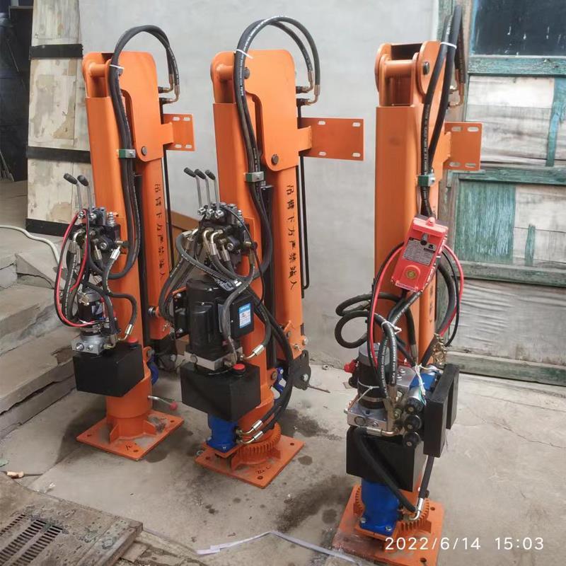 藁城区重汽蓝牌随车吊 3.2吨 国六动力强 液压驱动 农用自卸起重机